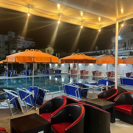 Blue Balcony Hotel Golem  Εξωτερικό φωτογραφία