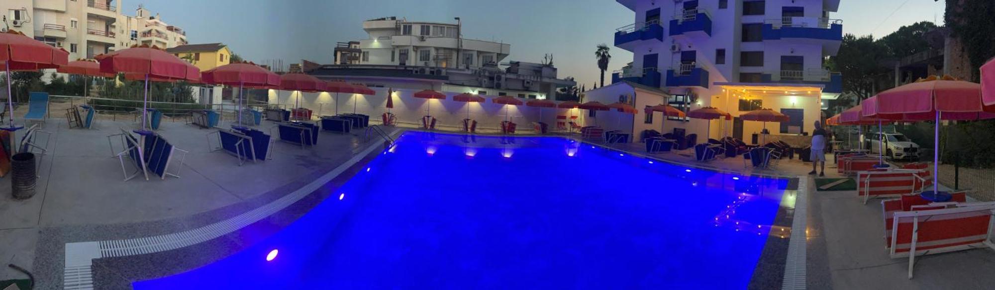 Blue Balcony Hotel Golem  Εξωτερικό φωτογραφία